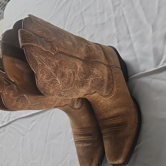 Ariat Brown Western Cowboy Boots - Picture 2 of 8
